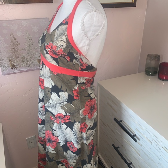 Patagonia halter bra dress SZ med - Picture 5 of 8